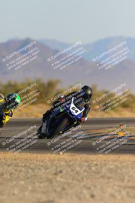 media/Dec-09-2023-SoCal Trackdays (Sat) [[76a8ac2686]]/Turn 15 Set 1 (230pm)/